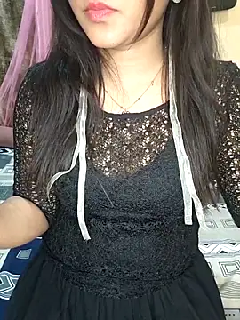 Saumyy online show from April 3, 5:55 pm