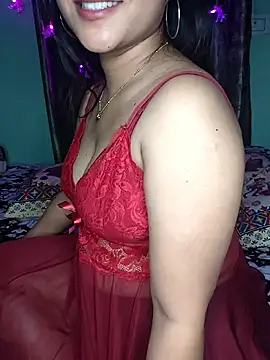 Saumyy online show from March 14, 5:47 pm