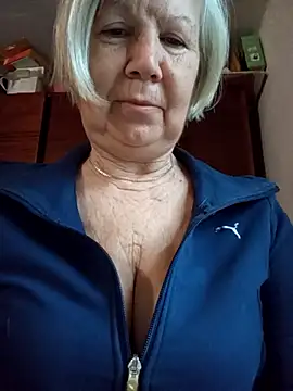 KlaudiaDarling online show from January 7, 6:17 am