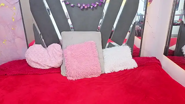 Alice NY online show from March 6, 3:34 am