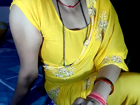 ADHYA   online show from April 16, 9:39 pm