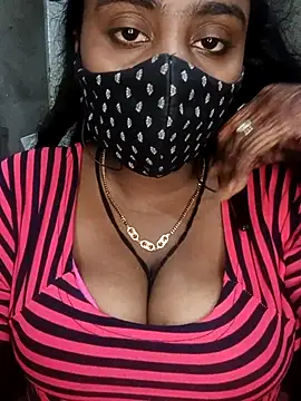 Hotty Nishaa online show from March 21, 8:14 pm