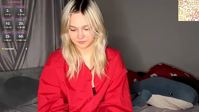 new wave chloe online show from January 15, 6:36 pm