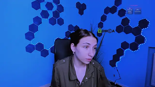 sweetie chloe  online show from January 18, 10:11 am