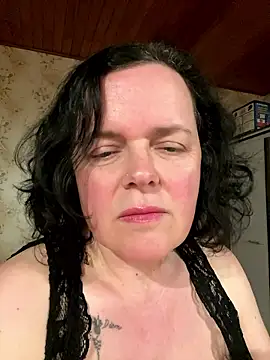 Malorie01 online show from January 8, 9:52 pm