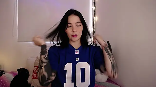 kateCass online show from January 12, 6:46 pm