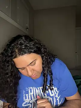 Angeliccreamyrican online show from April 3, 4:54 am