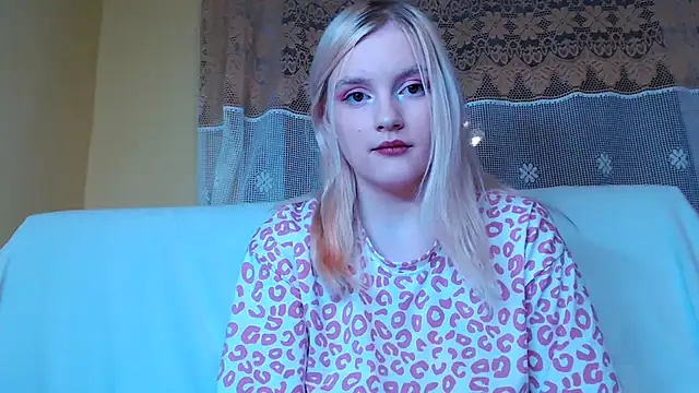 Dami1820 online show from January 9, 6:23 pm