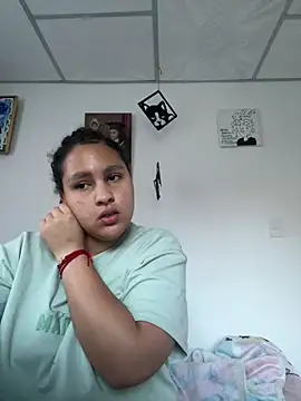 Selene Voon online show from April 9, 10:59 pm