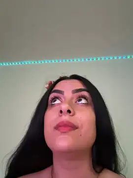 Marisa ass online show from May 27, 7:33 pm