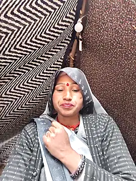 lodhi8080 online show from January 8, 6:39 am