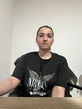 OutsiderMuse online show from March 31, 6:19 pm