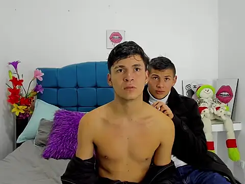 CoupleFire  online show from January 8, 6:12 pm