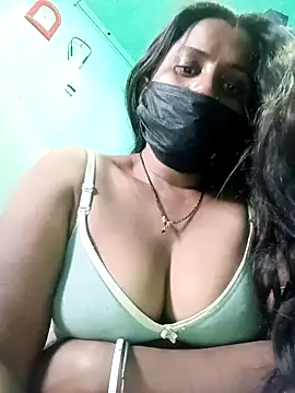 debpriyasen92 online show from February 16, 9:42 am