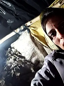 Bhavna8080 online show from January 11, 12:48 am