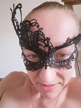 SexyMarlen4u online show from October 9, 2:21 pm