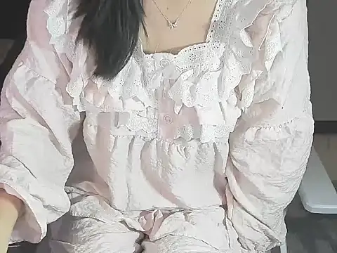 -Hyna- online show from February 22, 3:40 am