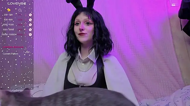 Mine Doll online show from January 9, 1:32 am