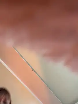 Liness101 online show from February 8, 2:37 am