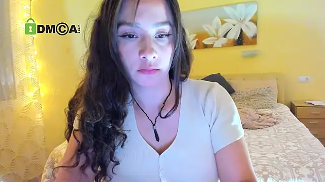 juliiaroberts online show from March 17, 10:08 am