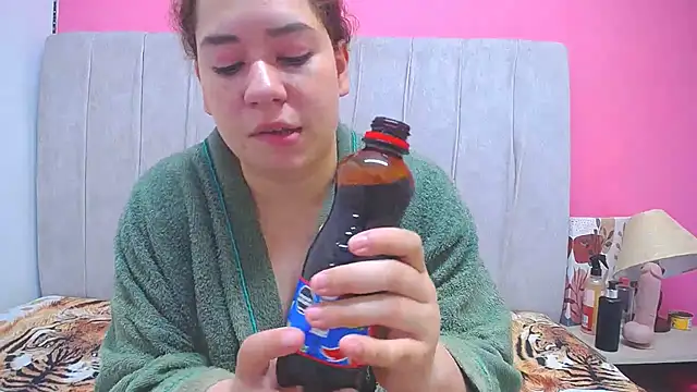 musaleva303av online show from February 15, 5:10 am