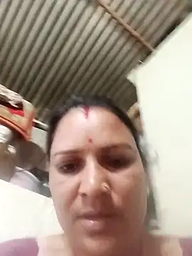 Hot hiuj online show from February 20, 6:26 am