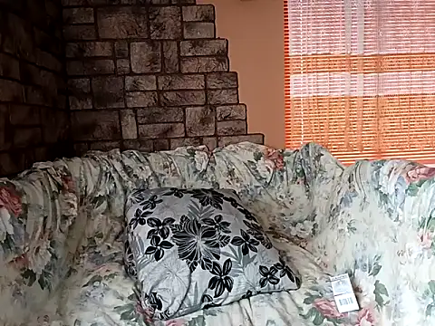 AureliaLove35 online show from February 5, 8:50 am