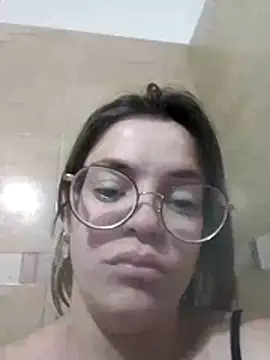 gisequeen online show from January 5, 11:52 pm