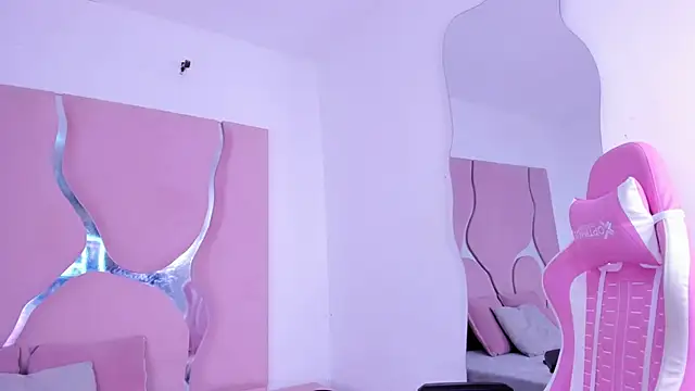 sharithasm online show from April 16, 9:25 pm