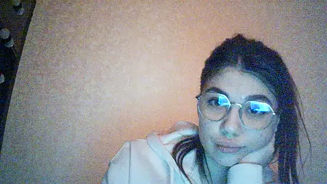 Tenovira online show from March 1, 12:43 am