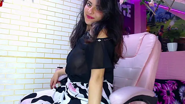 millybell303av online show from February 5, 6:33 pm