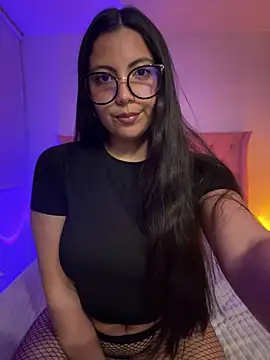 Nina Belle online show from February 4, 2:25 am