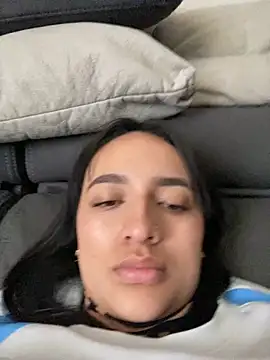 honey kendalll online show from February 28, 3:11 pm