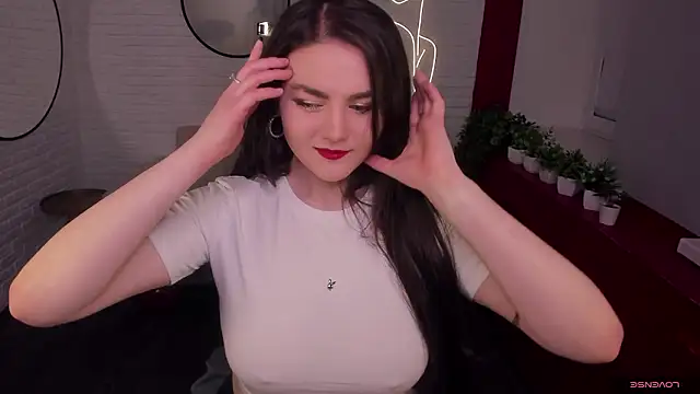 ScarletMur online show from March 10, 4:00 pm