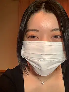 minami room online show from January 9, 1:10 am