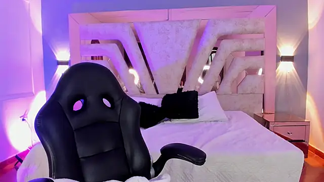  NatachaDiaz  online show from February 10, 11:24 am