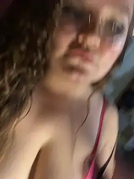 ParejaSutra69 online show from March 23, 4:40 am