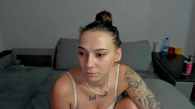 AnnaMized online show from March 2, 11:28 am