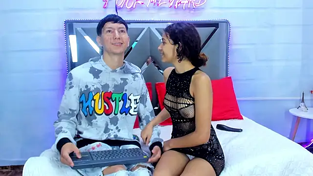 BunnyLove  online show from March 11, 12:04 am