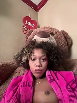 Tamiii420 online show from February 14, 5:37 pm