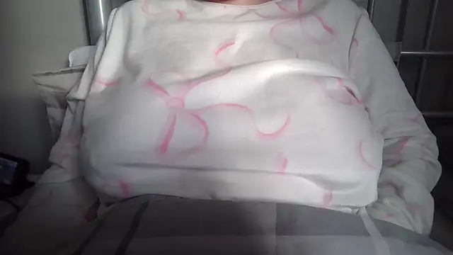 DevilPrincess online show from January 12, 2:44 pm