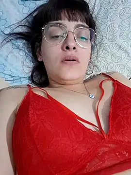 lightblueladyy1 online show from February 15, 7:02 pm