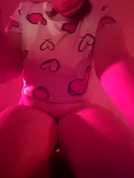 Divana2000 online show from February 3, 7:51 pm