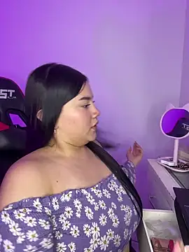 abby gonzales online show from March 24, 6:30 am