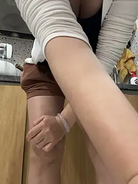 SISI-SEXXY online show from February 3, 1:49 pm