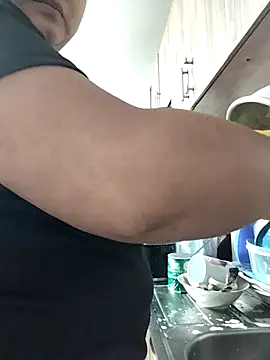 SexyandnaughtyLatinos online show from March 31, 12:10 am