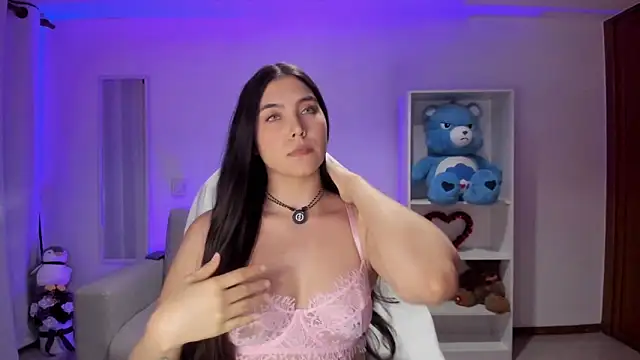  wtdreamgirl online show from March 2, 7:15 am