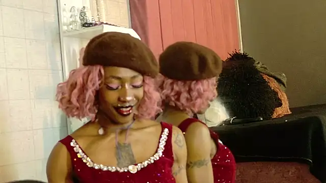 DaniaMarcell online show from April 1, 5:19 am