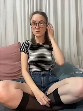 Persephone Kore online show from April 8, 5:26 pm