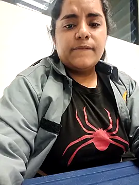 Isabel 3 online show from April 13, 3:52 am